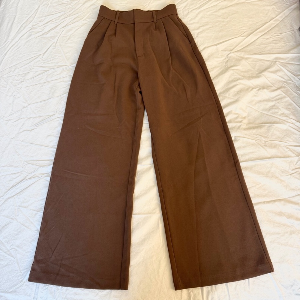 A&F Tailored Wide Leg Pants